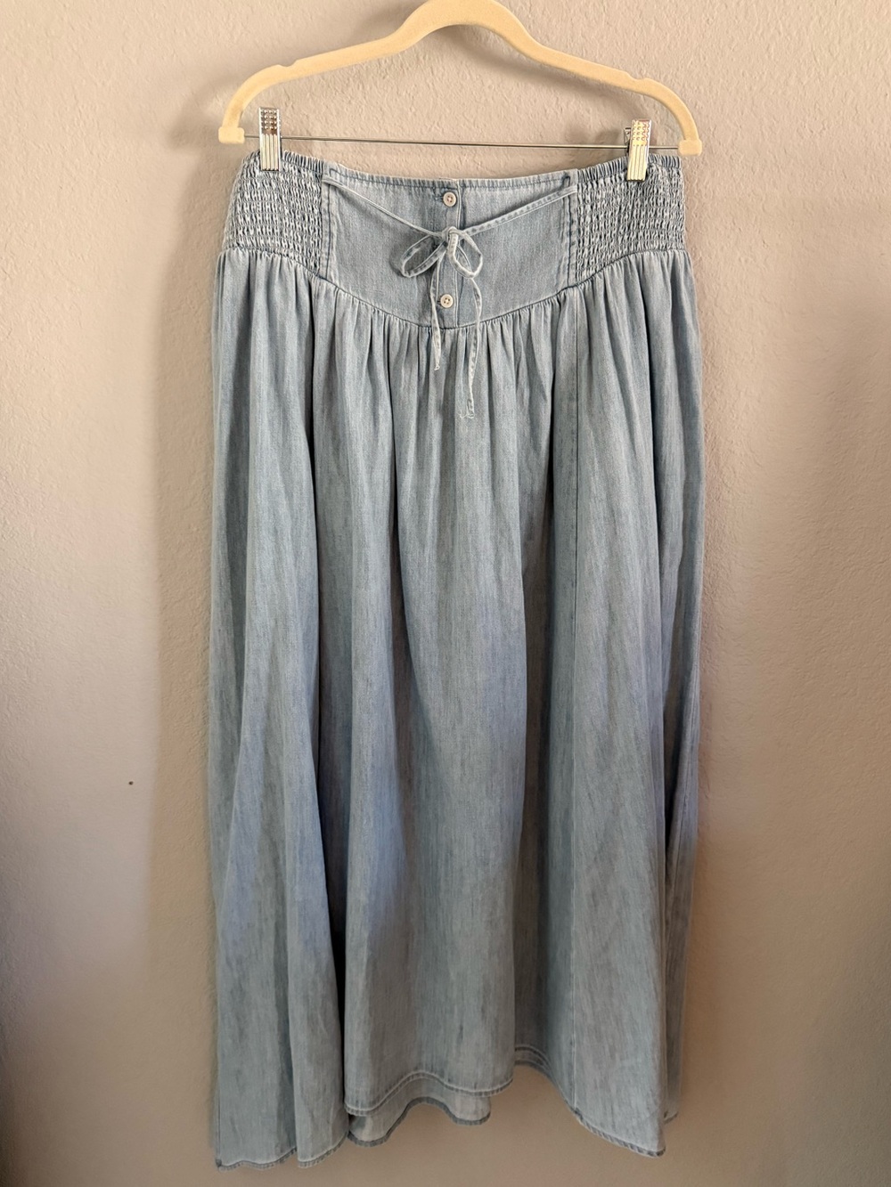 Aerie Light Wash Chambray Smocked Maxi Skirt XL